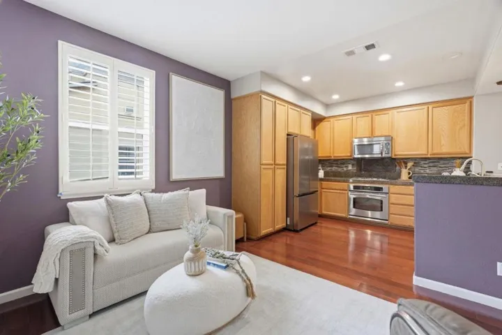 2206 Golden Crest, San Jose, California 95125