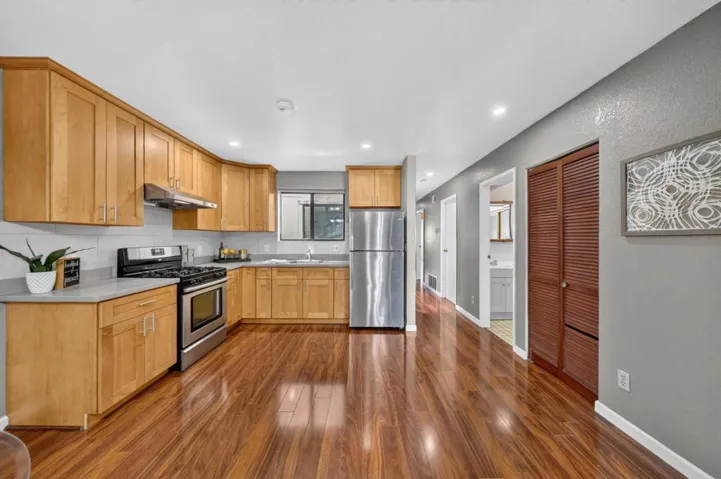 23182320 21st Avenue, San Francisco, California 94116
