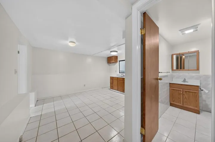 23182320 21st Avenue, San Francisco, California 94116