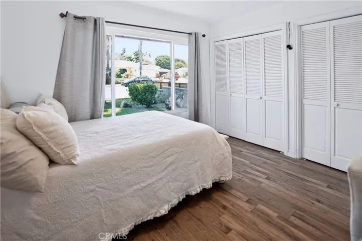 1033 Alta Loma, Corona, California 92882