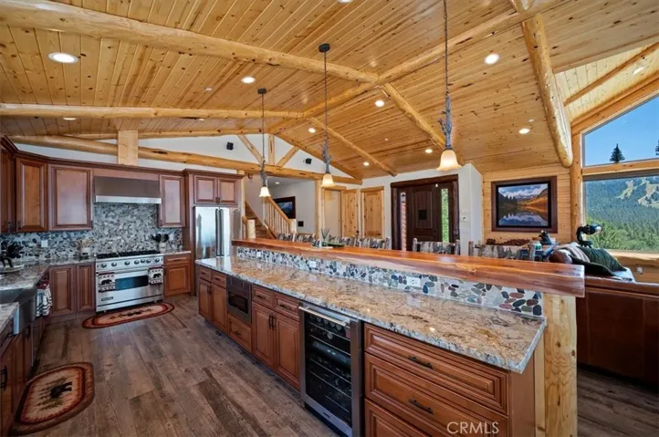 42367 Golden Oak, Big Bear Lake, California 92315
