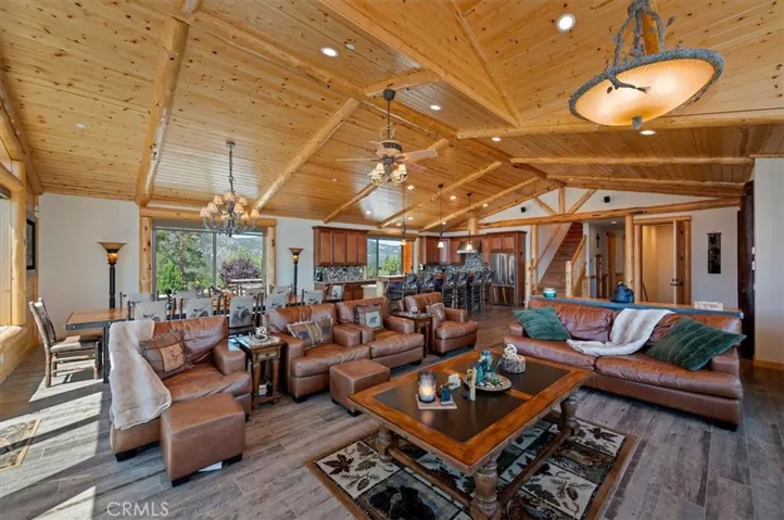 42367 Golden Oak, Big Bear Lake, California 92315