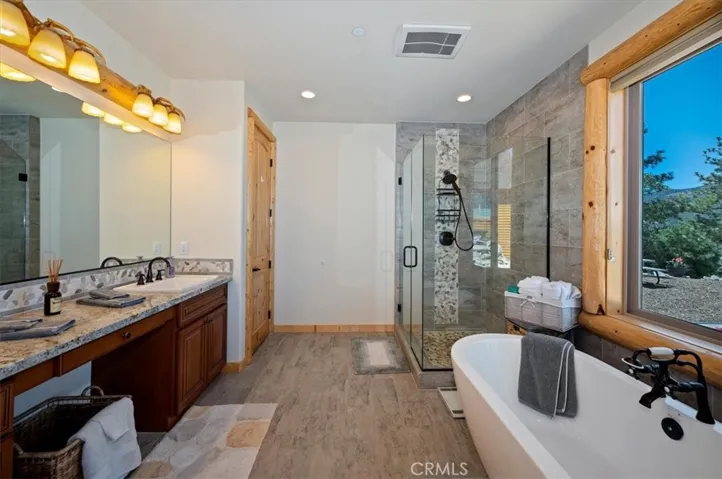 42367 Golden Oak, Big Bear Lake, California 92315