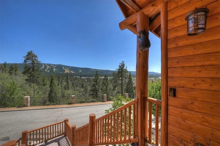 42367 Golden Oak, Big Bear Lake, California 92315