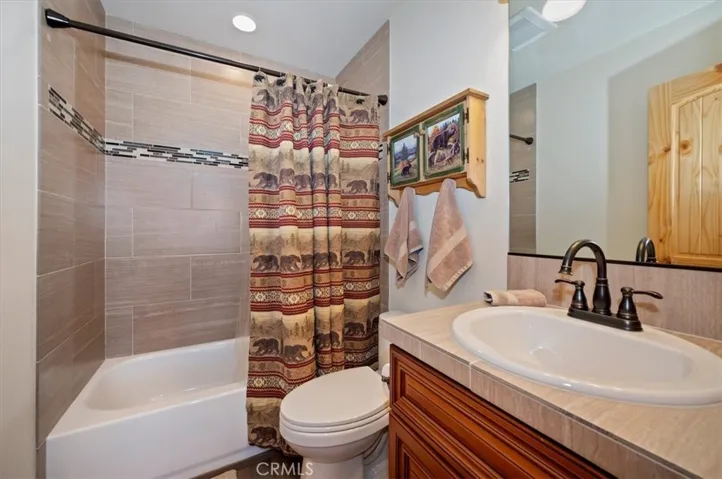 42367 Golden Oak, Big Bear Lake, California 92315
