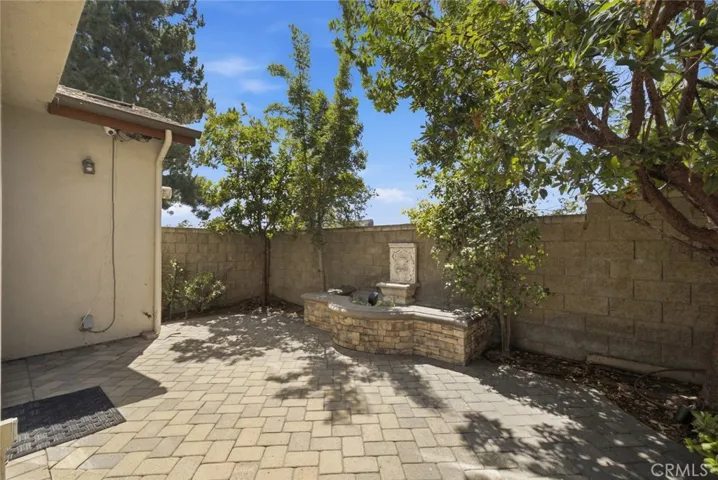 49 Trade Wind, Tustin, California 92782