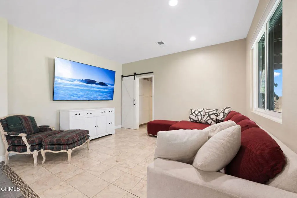 31-web-or-mls-interior-14