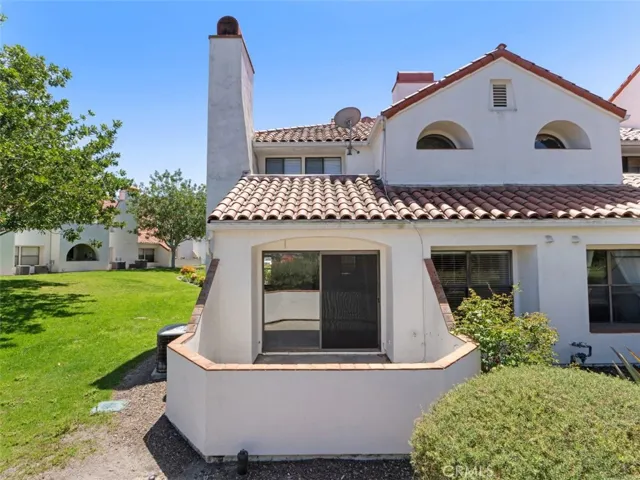 16130 Avenida Venusto, San Diego, California 92128