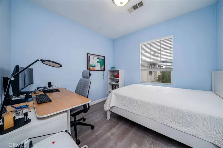 2090 Arnold, Fullerton, California 92833