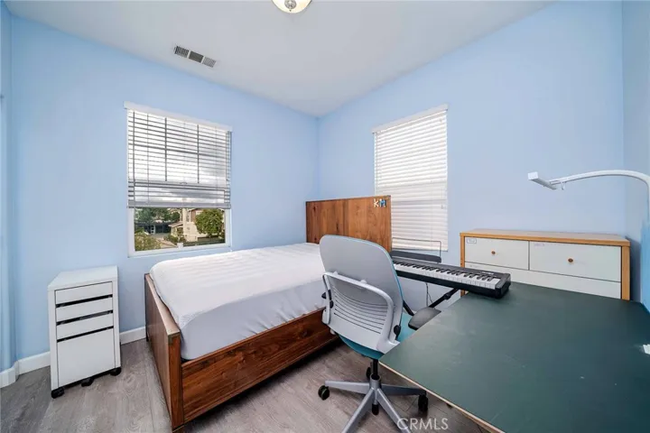2090 Arnold, Fullerton, California 92833