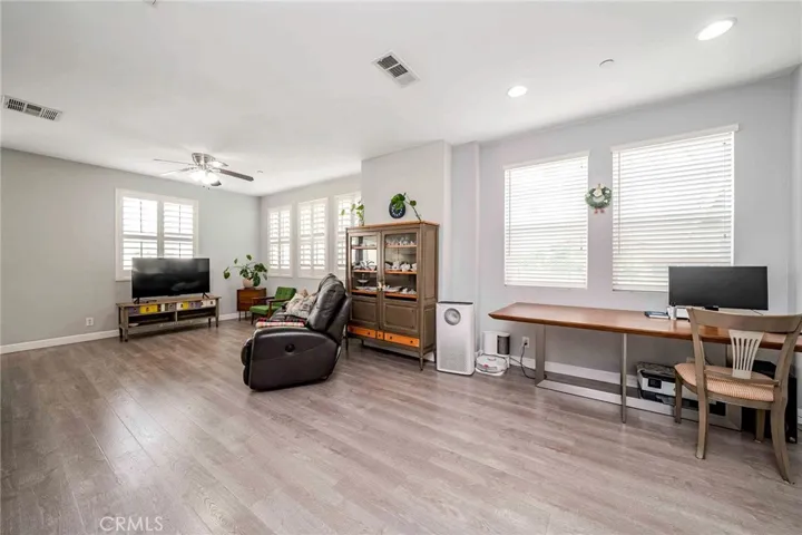 2090 Arnold, Fullerton, California 92833