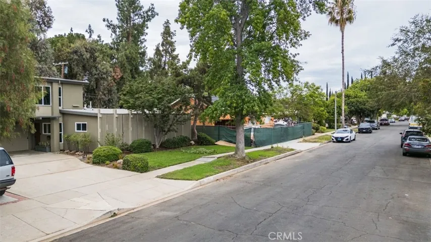 5724 Wish Avenue, Los Angeles, California 91316