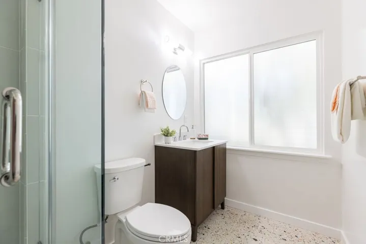 5724 Wish Avenue, Los Angeles, California 91316