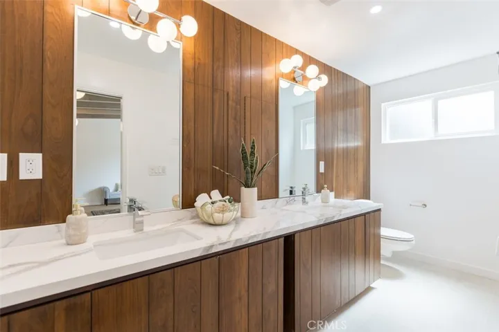 5724 Wish Avenue, Los Angeles, California 91316