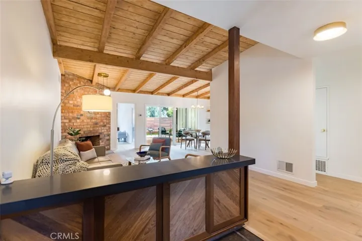 5724 Wish Avenue, Los Angeles, California 91316