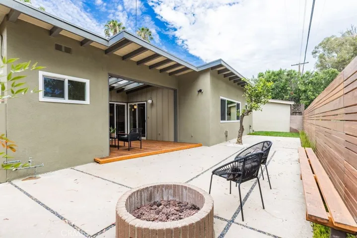 5724 Wish Avenue, Los Angeles, California 91316