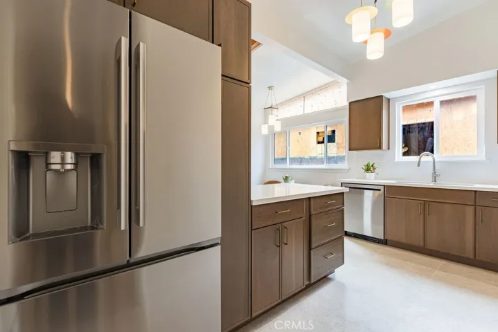 5724 Wish Avenue, Los Angeles, California 91316