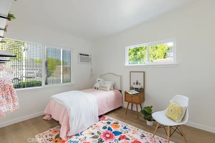 5724 Wish Avenue, Los Angeles, California 91316