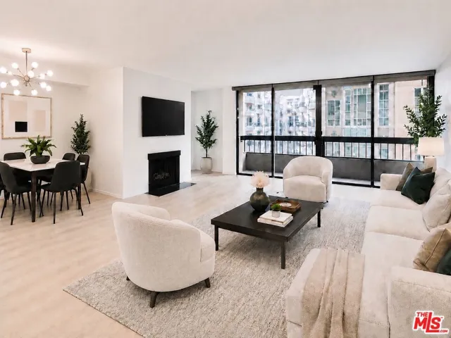 10590 Wilshire Boulevard 704, Los Angeles, California 90024