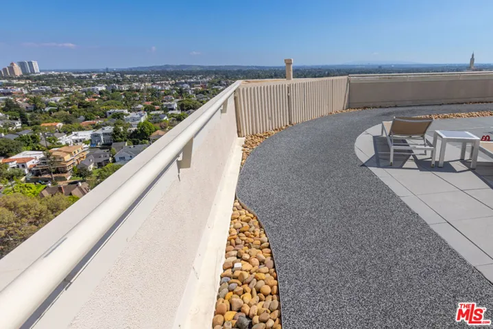 10590 Wilshire Boulevard 704, Los Angeles, California 90024