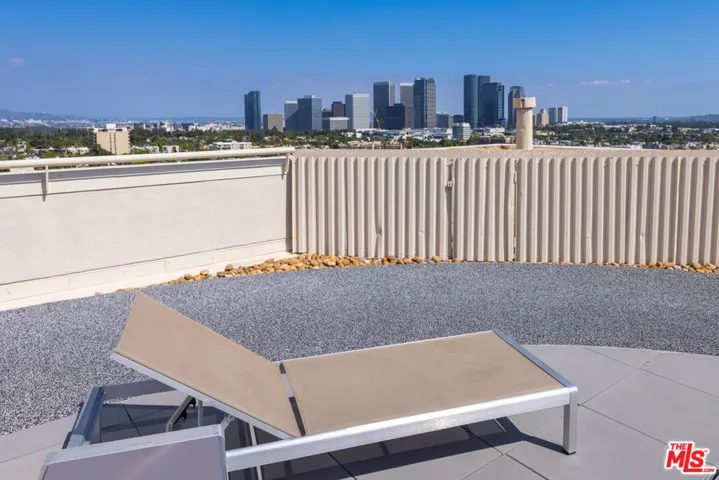 10590 Wilshire Boulevard 704, Los Angeles, California 90024