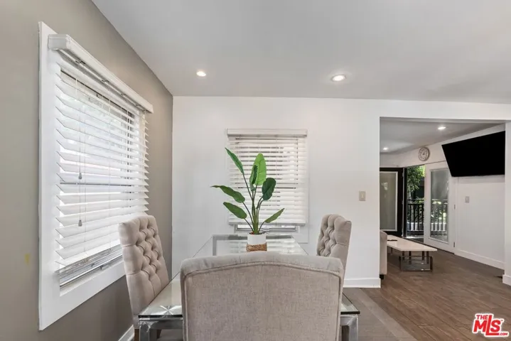 6440 W 87th Place, Los Angeles, California 90045