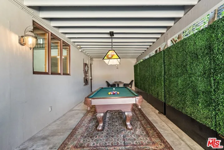 6440 W 87th Place, Los Angeles, California 90045
