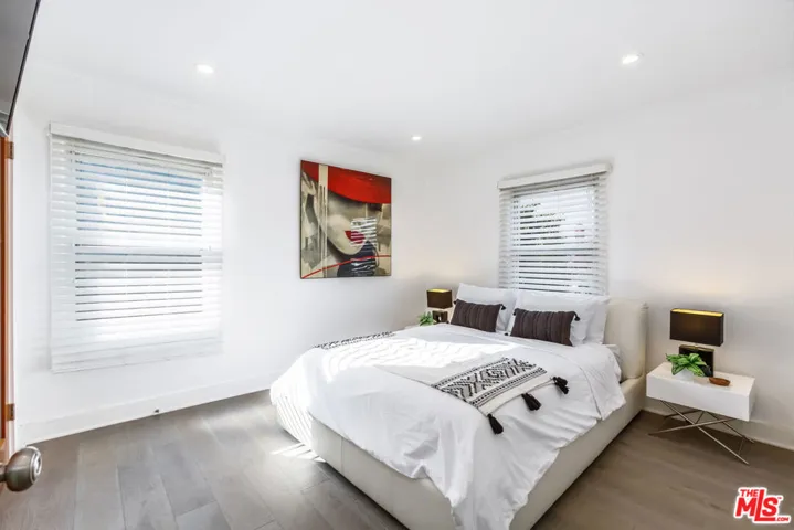 6440 W 87th Place, Los Angeles, California 90045
