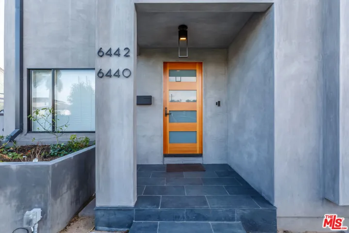 6440 W 87th Place, Los Angeles, California 90045