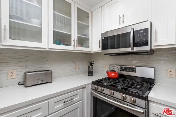 6440 W 87th Place, Los Angeles, California 90045