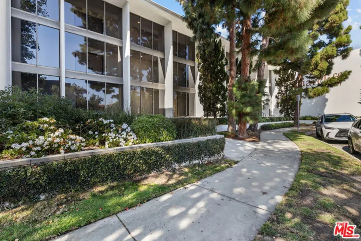 8701 Delgany Avenue 112, Playa Del Rey, California 90293