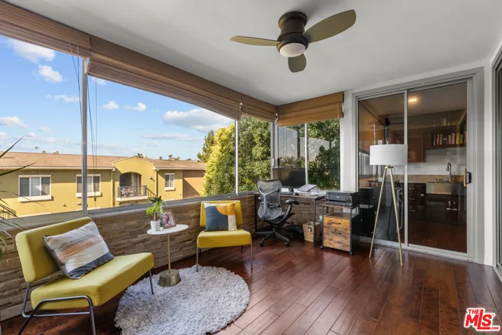8701 Delgany Avenue 112, Playa Del Rey, California 90293