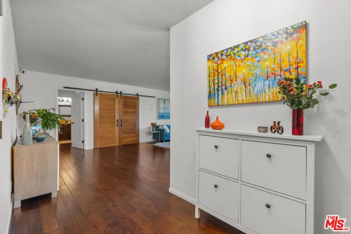 8701 Delgany Avenue 112, Playa Del Rey, California 90293