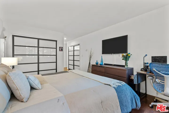 8701 Delgany Avenue 112, Playa Del Rey, California 90293