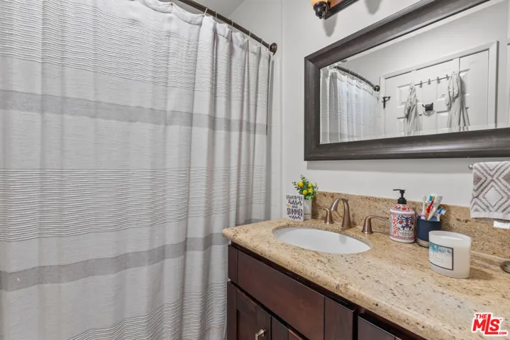 8701 Delgany Avenue 112, Playa Del Rey, California 90293