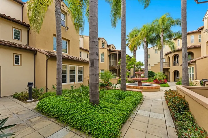 21261 Baeza, Huntington Beach, California 92648