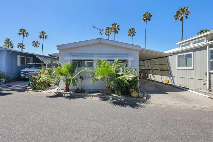 13594 Highway 8 Business 53, Lakeside, California 92040