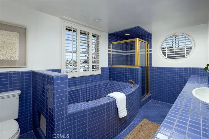 241 Bay Shore, Long Beach, California 90803