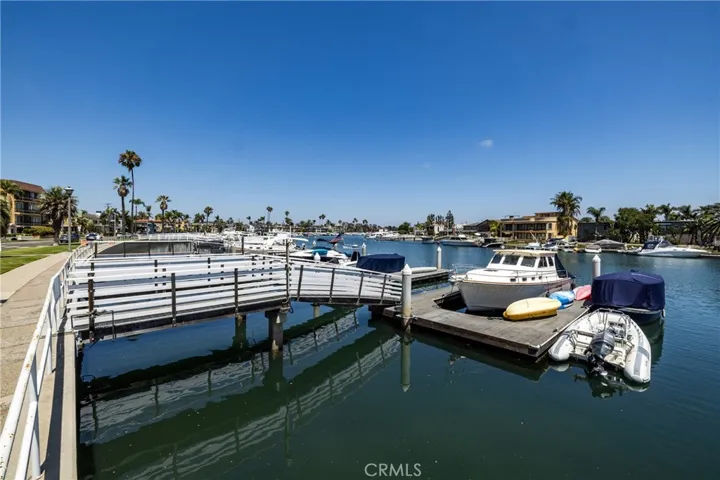 241 Bay Shore, Long Beach, California 90803