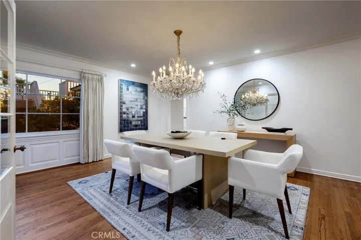 241 Bay Shore, Long Beach, California 90803