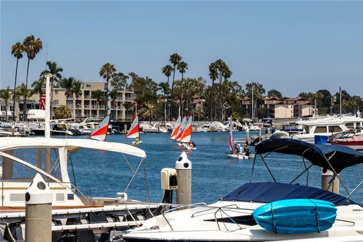 241 Bay Shore, Long Beach, California 90803