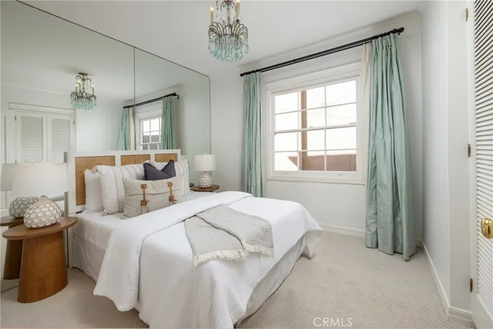 241 Bay Shore, Long Beach, California 90803