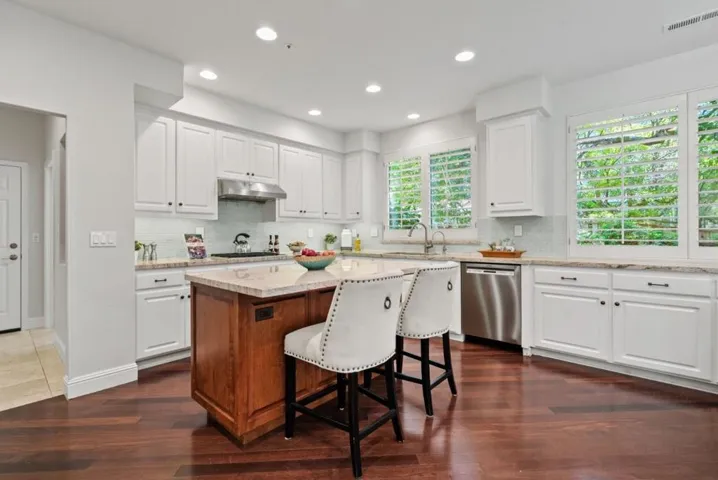 456 Silverwood Drive, Scotts Valley, California 95066