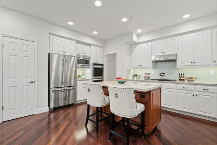 456 Silverwood Drive, Scotts Valley, California 95066