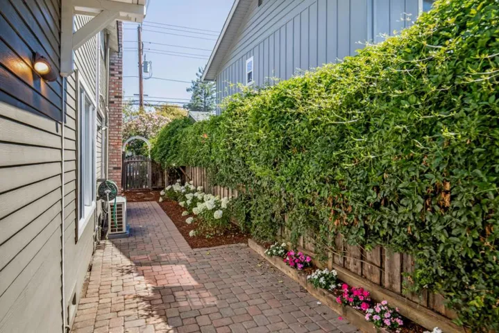 37 Church Street, Mountain View, California 94041