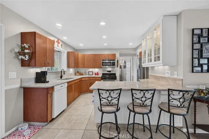 1400 W Mayberry, Hemet, California 92543