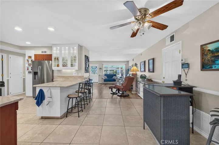 1400 W Mayberry, Hemet, California 92543