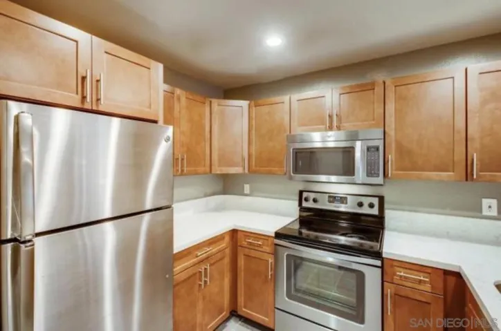 7535 Charmant #207, San Diego, California 92122