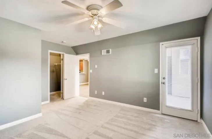7535 Charmant #207, San Diego, California 92122