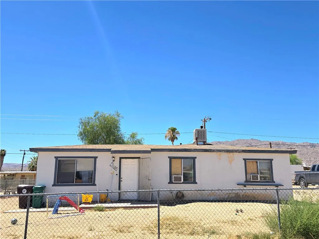 73957 Casita
